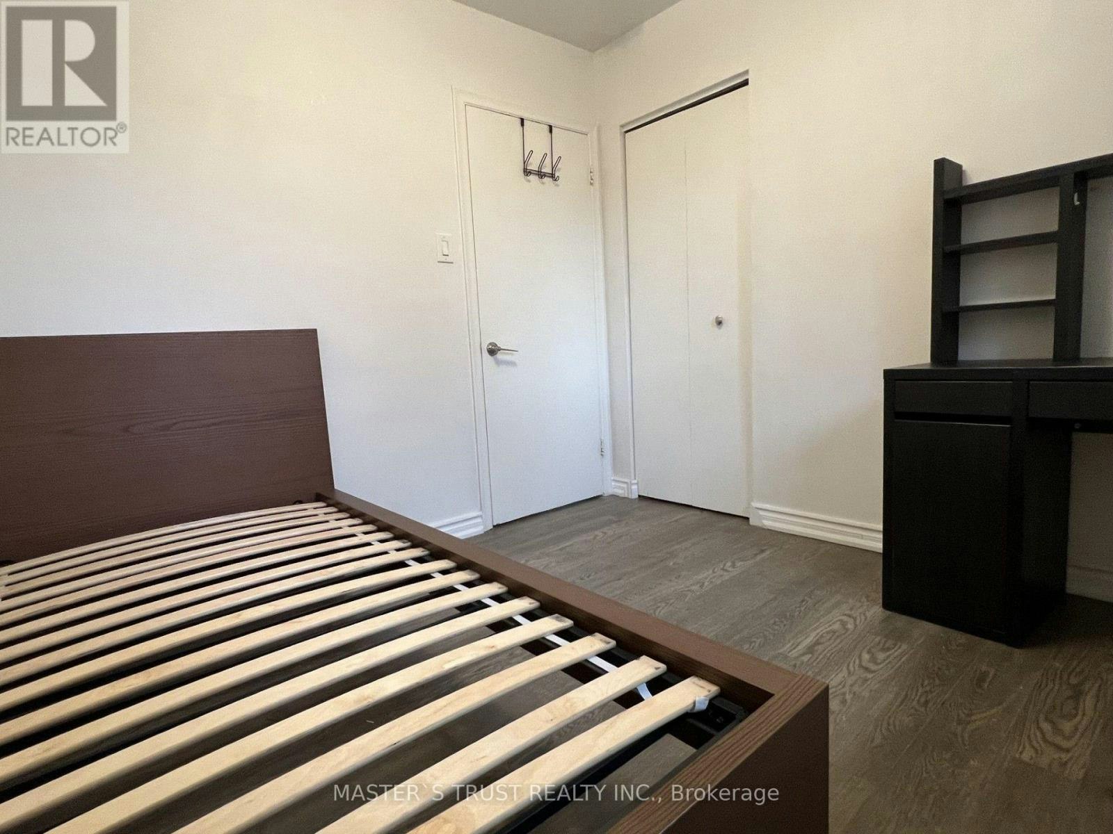 MAIN-139 Amberjack Boulevard, Toronto, ON, M1H 2K1 - 12
