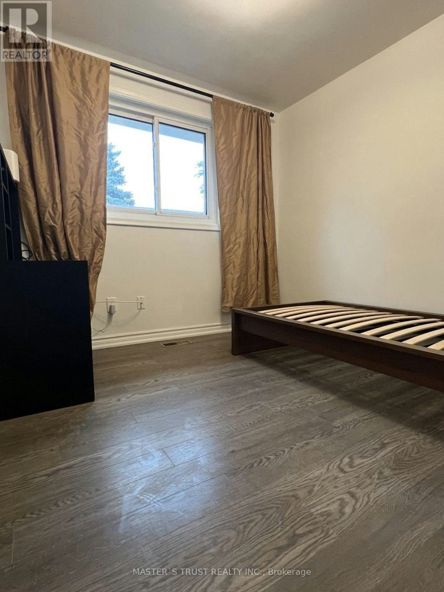 MAIN-139 Amberjack Boulevard, Toronto, ON, M1H 2K1 - 13