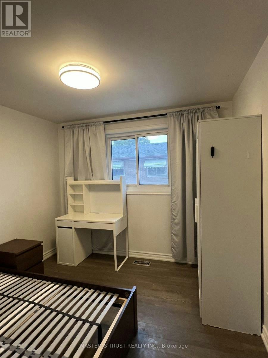 MAIN-139 Amberjack Boulevard, Toronto, ON, M1H 2K1 - 15
