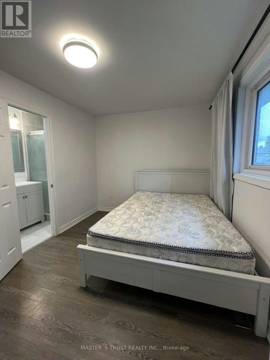 MAIN-139 Amberjack Boulevard, Toronto, ON, M1H 2K1 - 17