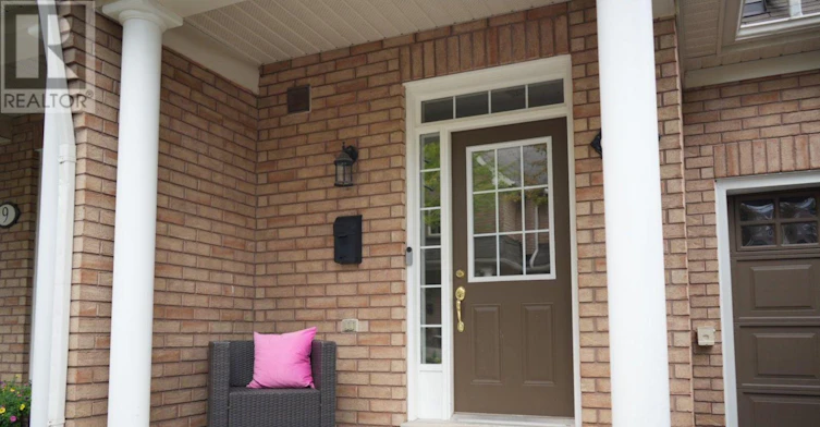 10-2410 Woodward Avenue, Burlington, ON, L7R 1T9 - 3