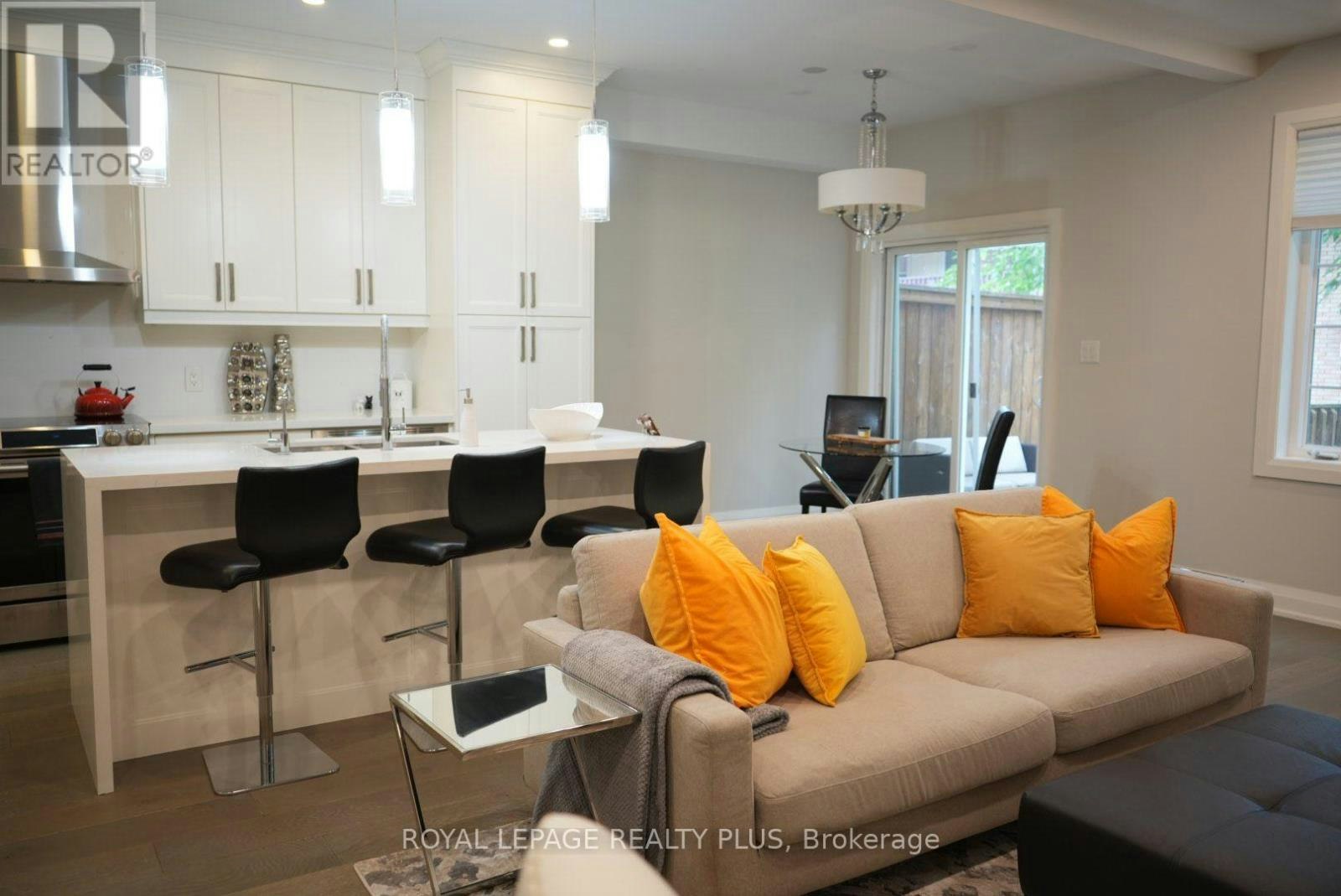 10-2410 Woodward Avenue, Burlington, ON, L7R 1T9 - 7