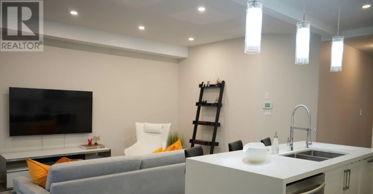 10-2410 Woodward Avenue, Burlington, ON, L7R 1T9 - 8