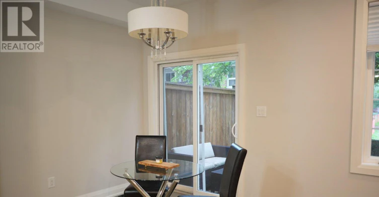 10-2410 Woodward Avenue, Burlington, ON, L7R 1T9 - 9