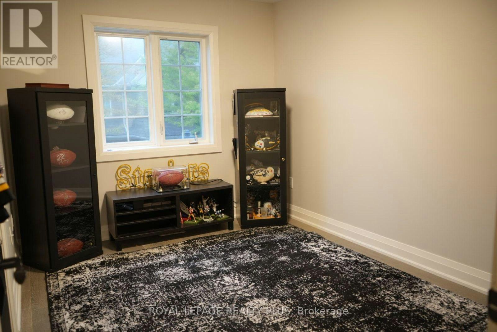10-2410 Woodward Avenue, Burlington, ON, L7R 1T9 - 22