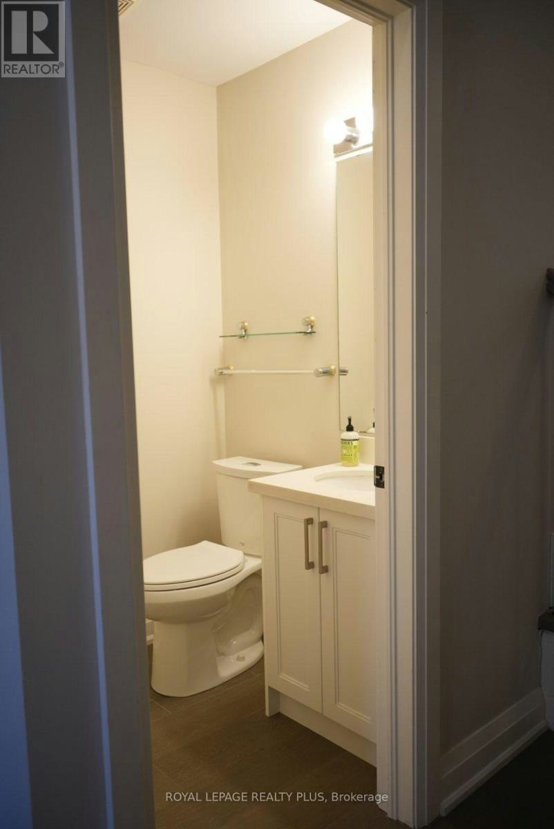 10-2410 Woodward Avenue, Burlington, ON, L7R 1T9 - 12