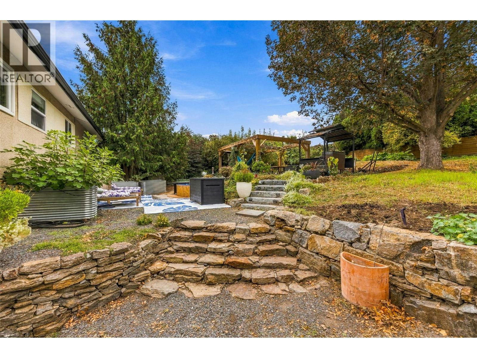 2350 Thacker Drive, West Kelowna, BC, V1Z 1V8 - 28