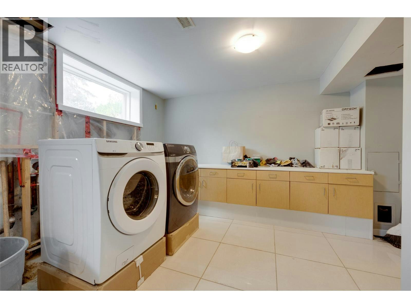 2350 Thacker Drive, West Kelowna, BC, V1Z 1V8 - 45