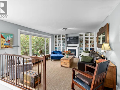 2350 Thacker Drive - 5