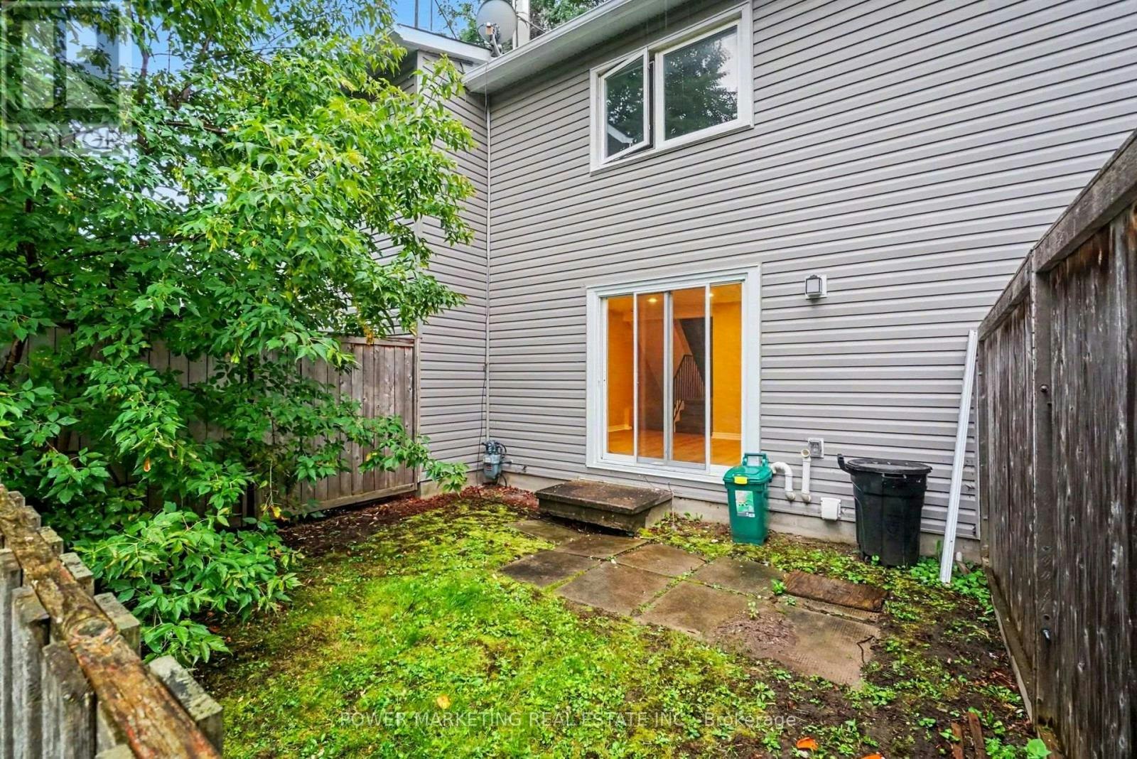 1781 Lamoureux Drive, Ottawa, ON, K1E 2N5 - 14