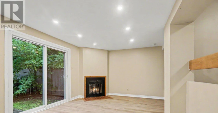 1781 Lamoureux Drive, Ottawa, ON, K1E 2N5 - 6