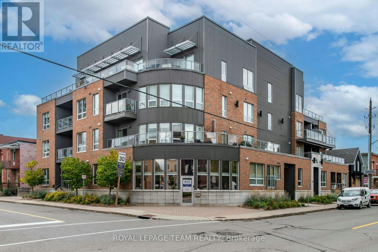 102-390 Booth Street, Ottawa, ON, K1R 7K6
