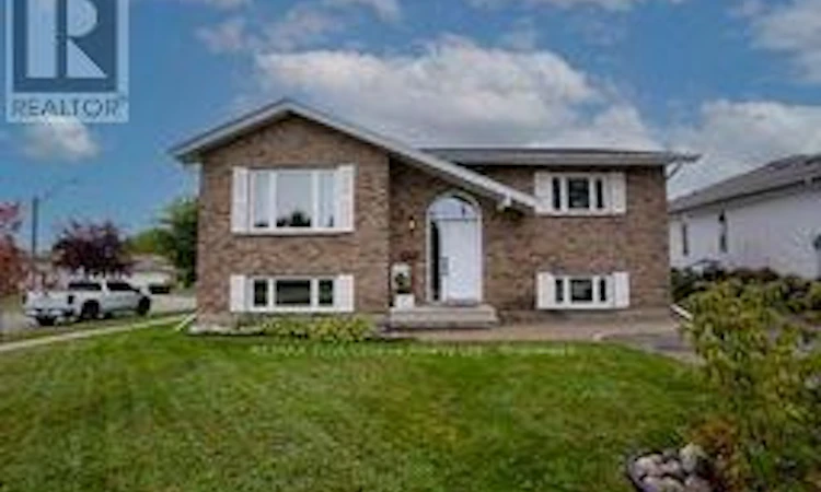 177 Flamingo Drive