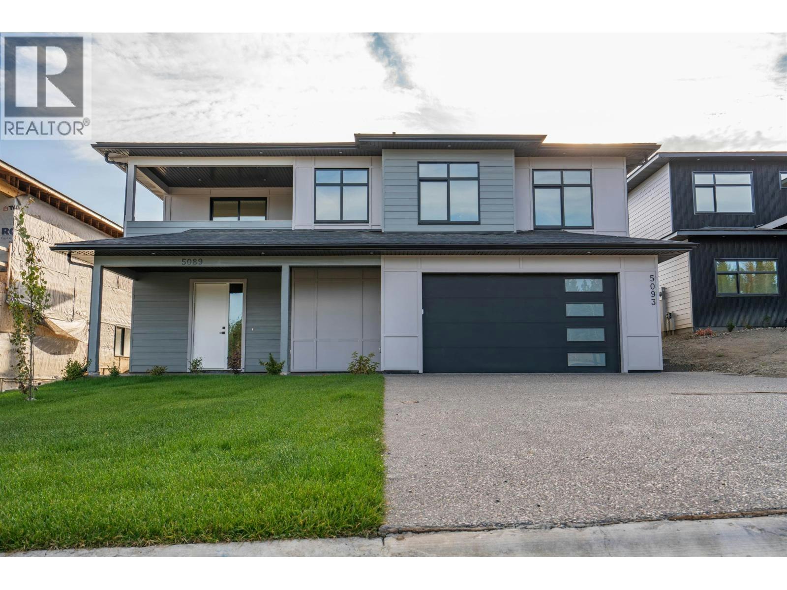 5089 Headlands Heights