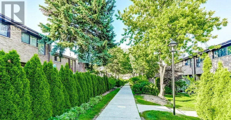 36-2605 Woodchester Drive, Mississauga, ON, L5K 2E3 - 2