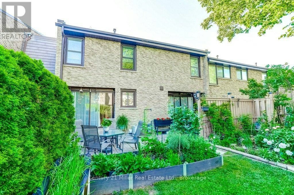 36-2605 Woodchester Drive, Mississauga, ON, L5K 2E3 - 36