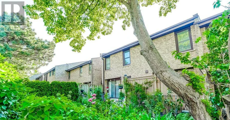 36-2605 Woodchester Drive, Mississauga, ON, L5K 2E3 - 38