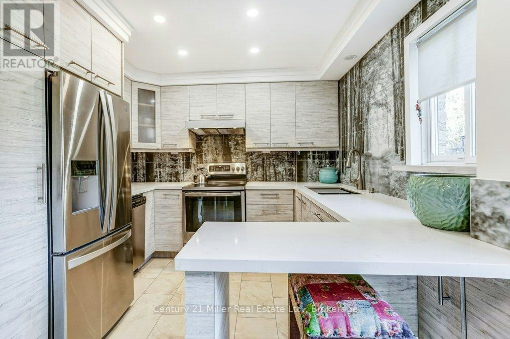 36-2605 Woodchester Drive, Mississauga, ON, L5K 2E3 - 9