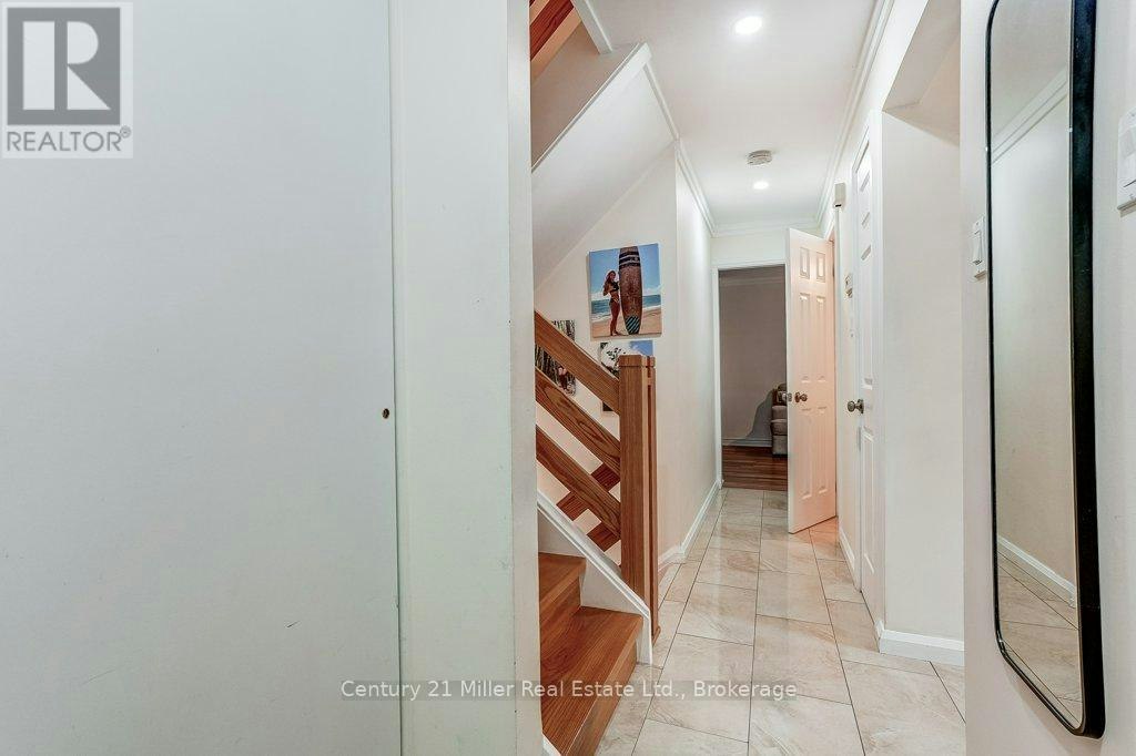 36-2605 Woodchester Drive, Mississauga, ON, L5K 2E3 - 6