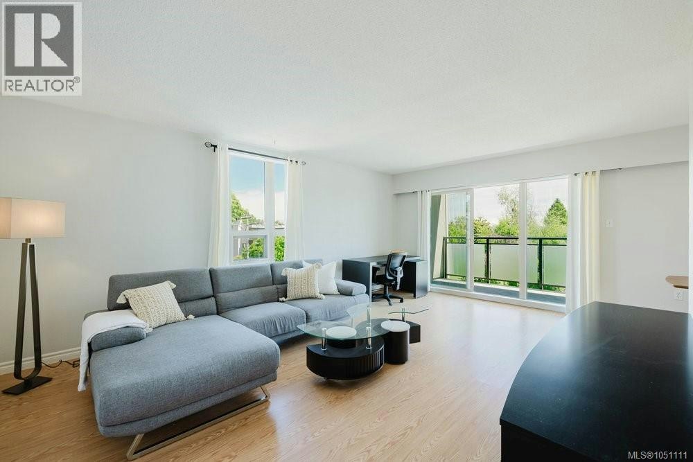306-1545 Pandora Avenue, Victoria, BC, V8R 6R1 - 4