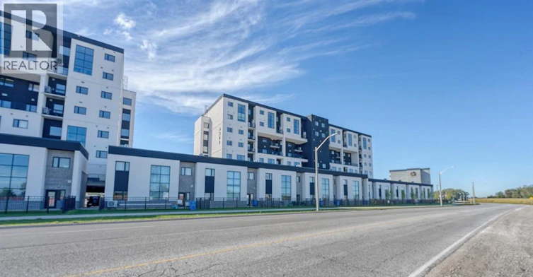 281-4300 Laurier Parkway, Lasalle, ON, N9H 0P8 - 5