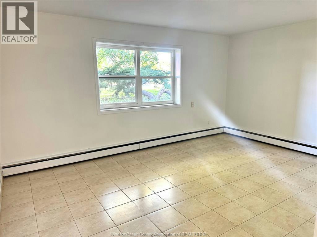 105-2035 University Avenue West, Windsor, ON, N9B 1E1 - 5