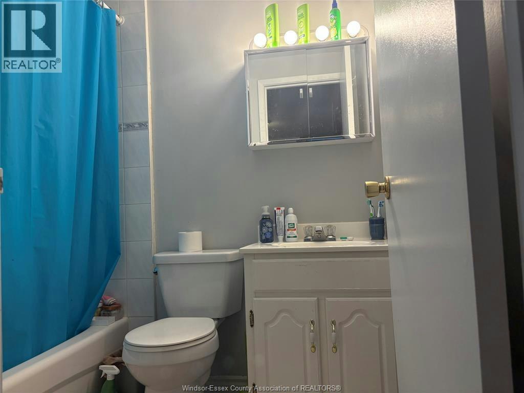 25-5422 Lassaline Avenue, Windsor, ON, N8T 1A8 - 16