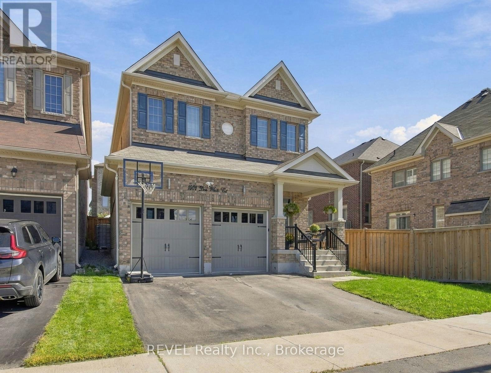 1901 Don White Court, Oshawa, ON, L1H 8L7