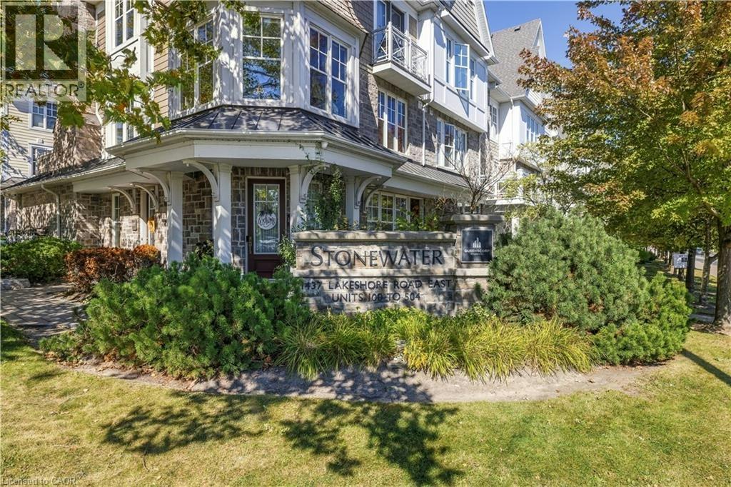 201-1437 Lakeshore Road E, Mississauga, ON, L5E 0A2