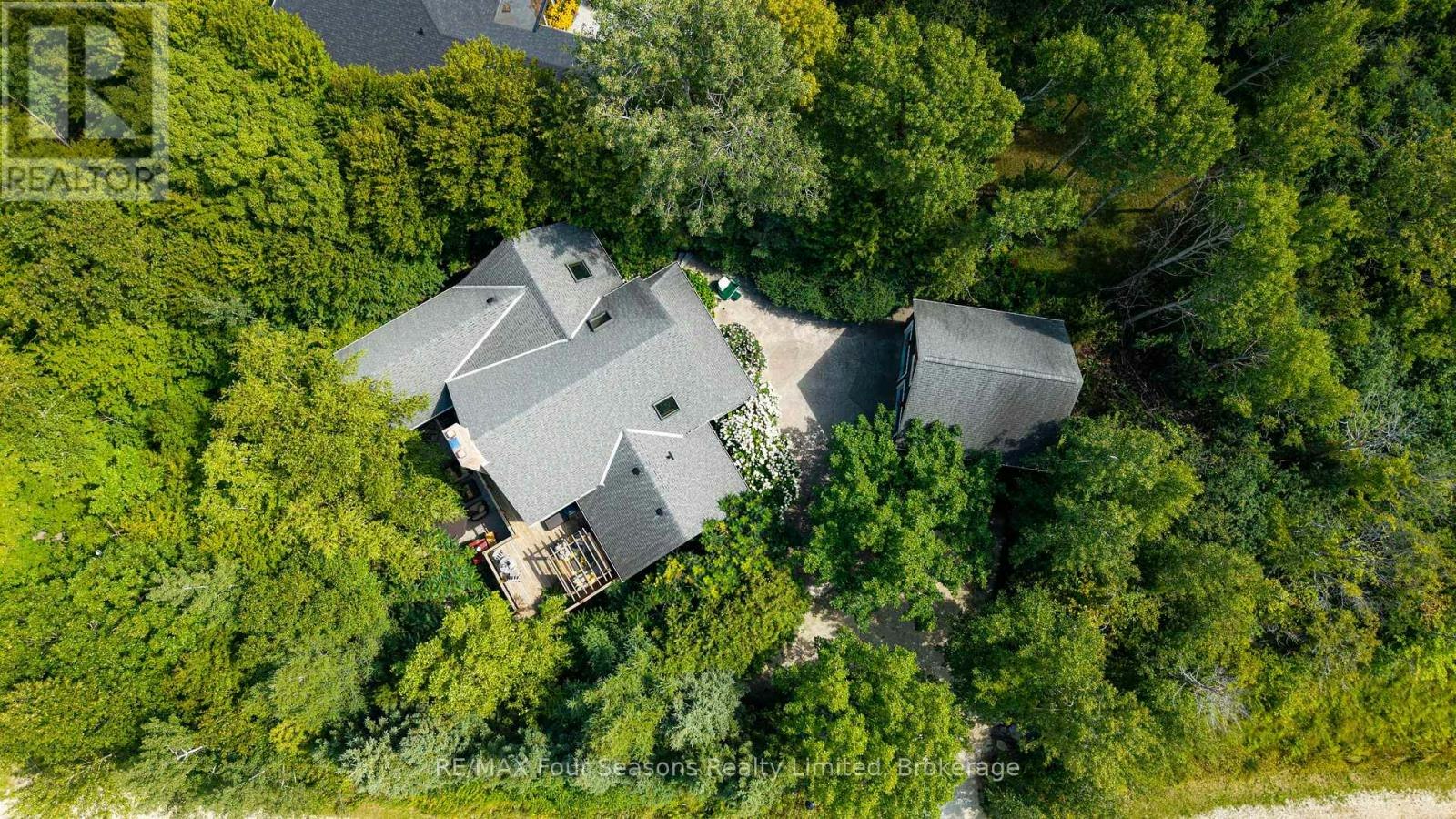 129 Davos Drive, Blue Mountains, ON, L9Y 0S9
