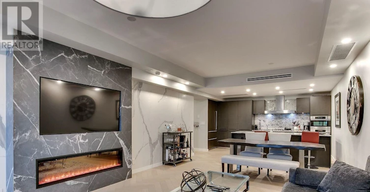 4808-180 University Avenue, Toronto, ON, M5H 0A2 - 2