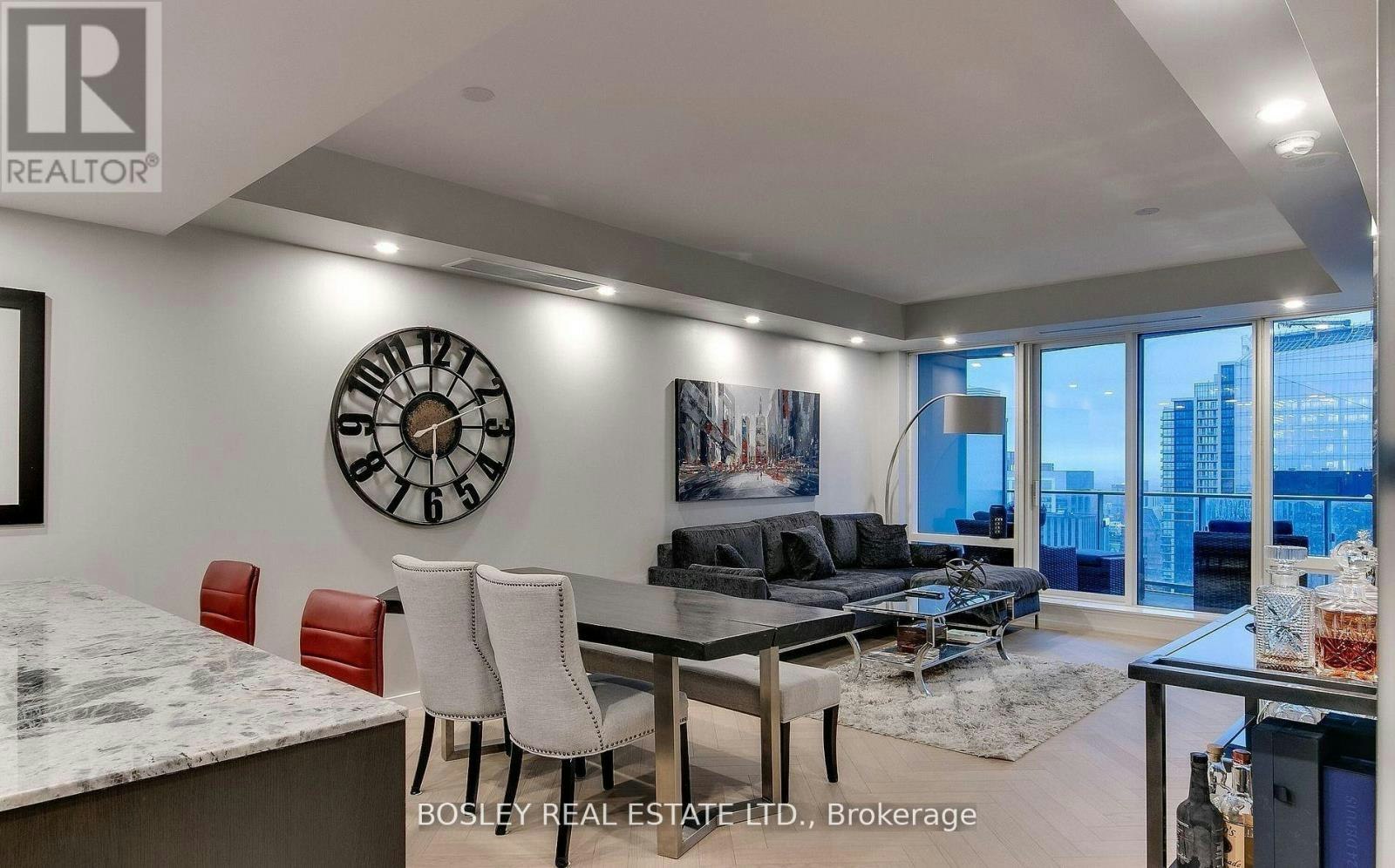 4808-180 University Avenue, Toronto, ON, M5H 0A2 - 18