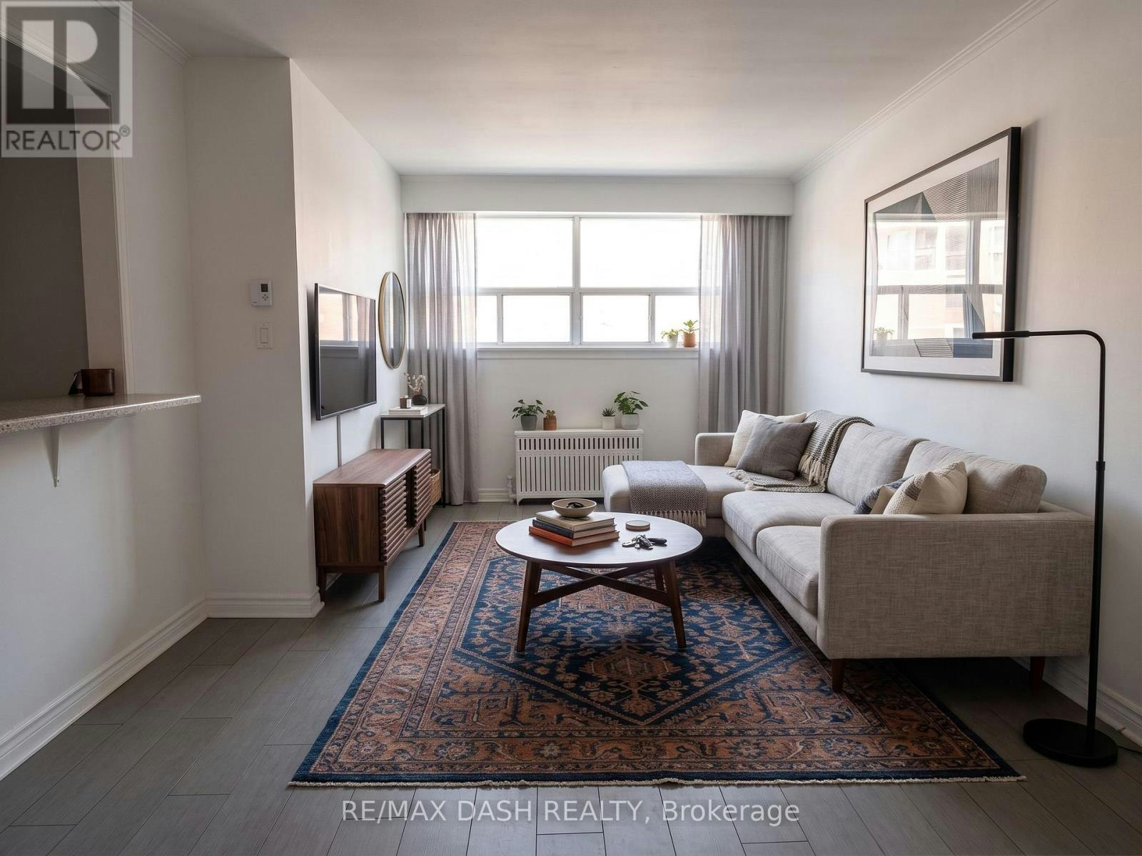 B1-50 Neptune Drive, Toronto, ON, M6A 1X1