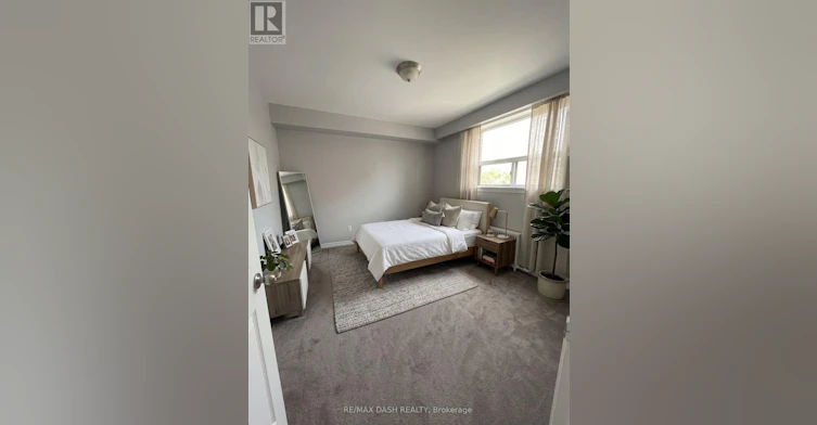 B1-50 Neptune Drive, Toronto, ON, M6A 1X1 - 3