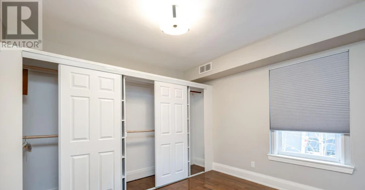 UPPER-322 Silver Birch Avenue, Toronto, ON, M4E 3L5 - 13