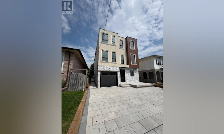 113 Grenfell Street