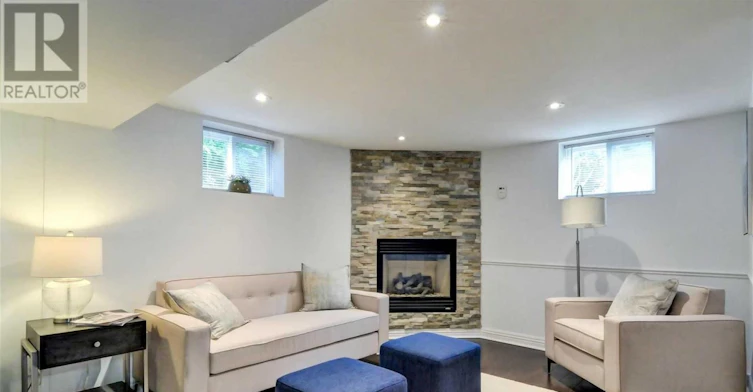 LOWER-24 Glenburn Avenue, Toronto, ON, M4B 2X2 - 3