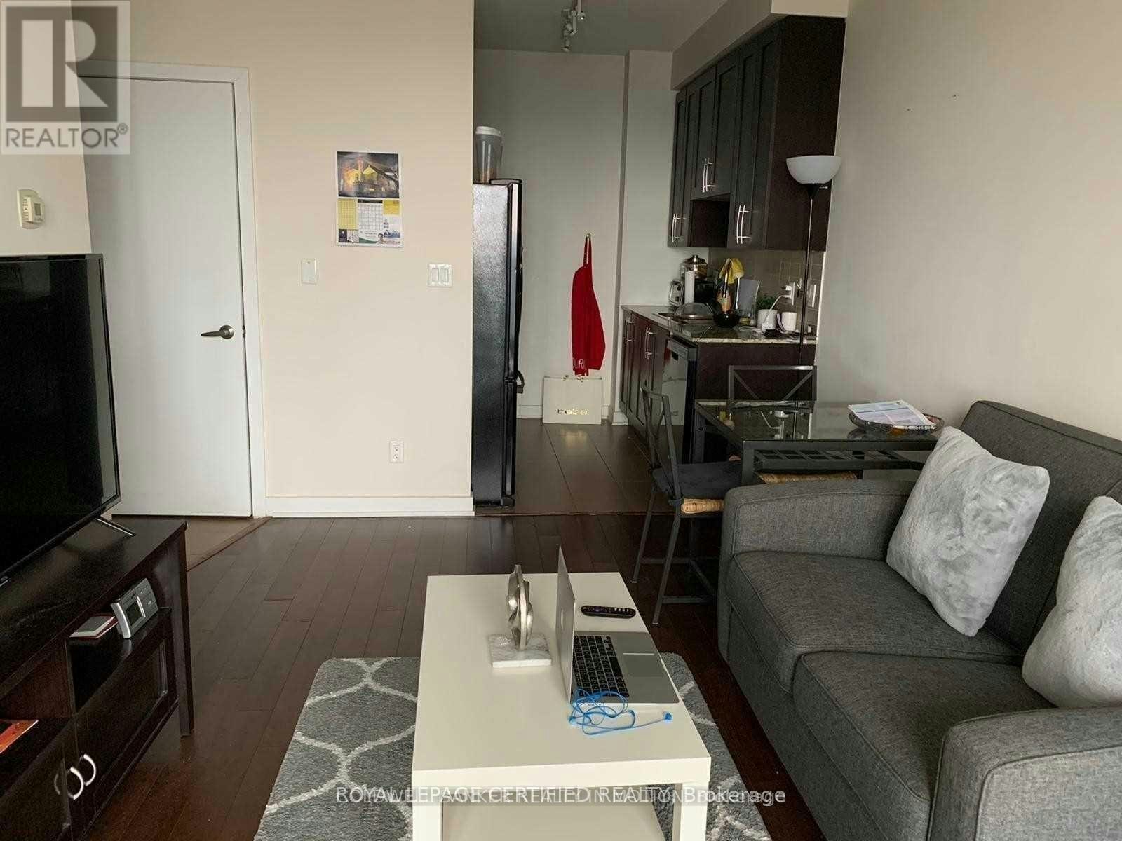 3506-4070 Confederation Parkway, Mississauga, ON, L5B 0E9 - 3