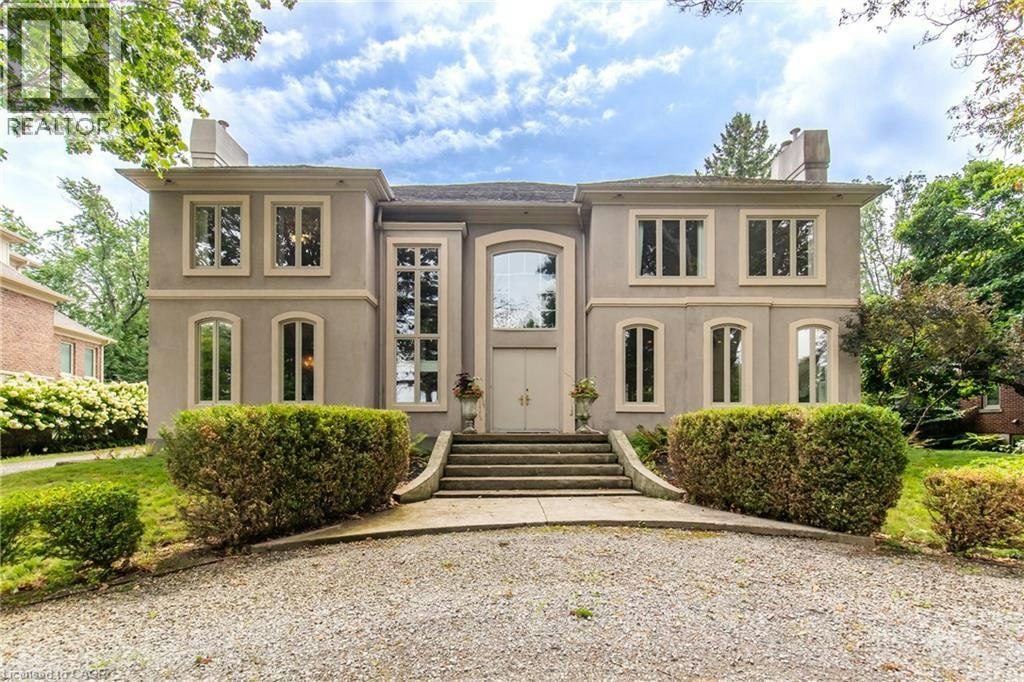 1019 Scenic Drive, Hamilton, ON, L9C 1H8