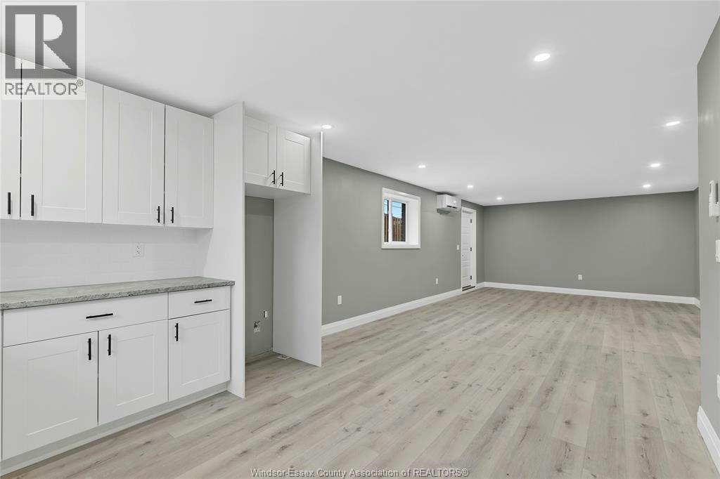 302B Kempt, Amherstburg, ON, N9V 2H8 - 9