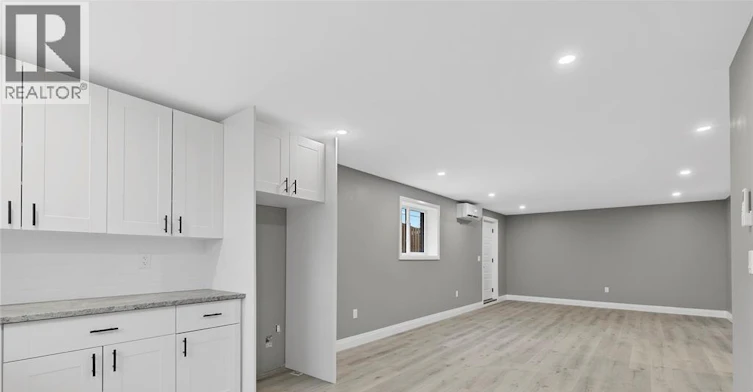 302B Kempt, Amherstburg, ON, N9V 2H8 - 9