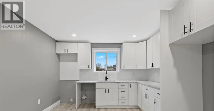 302B Kempt, Amherstburg, ON, N9V 2H8 - 8