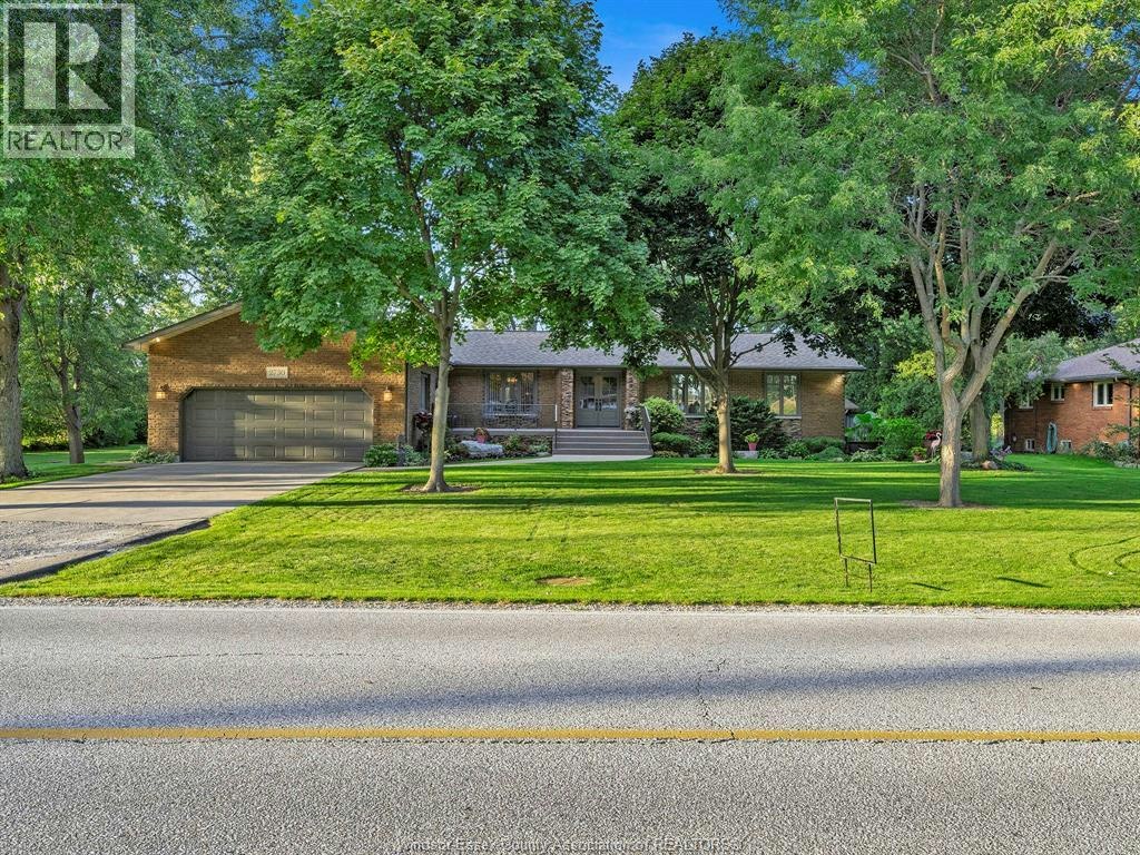 2730 Bouffard, Lasalle, ON, N9H 1W2