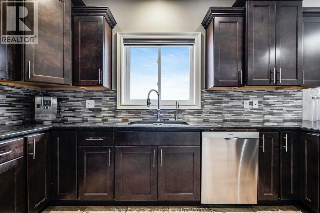 UPPER-2125 Fox Run Road, Leamington, ON, N8H 3V7 - 8