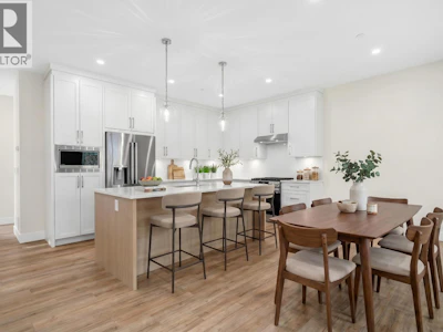 13618 231 Street - 3