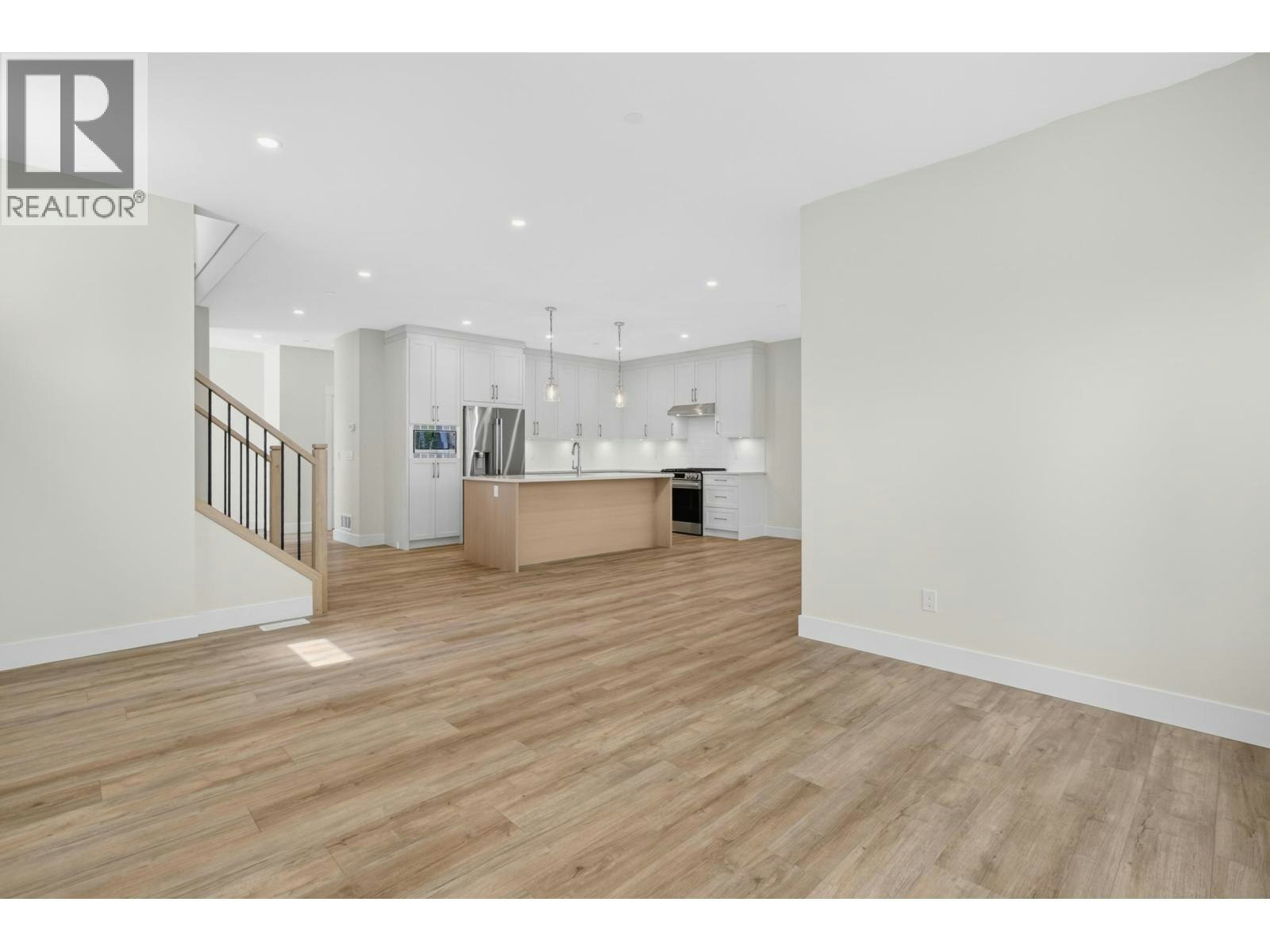 13618 231 Street, Maple Ridge, BC, V2X 0S2 - 14