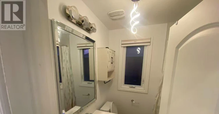 15 Shandara Crescent, Toronto, ON, M1R 1G1 - 11