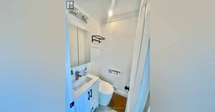 15 Shandara Crescent, Toronto, ON, M1R 1G1 - 12