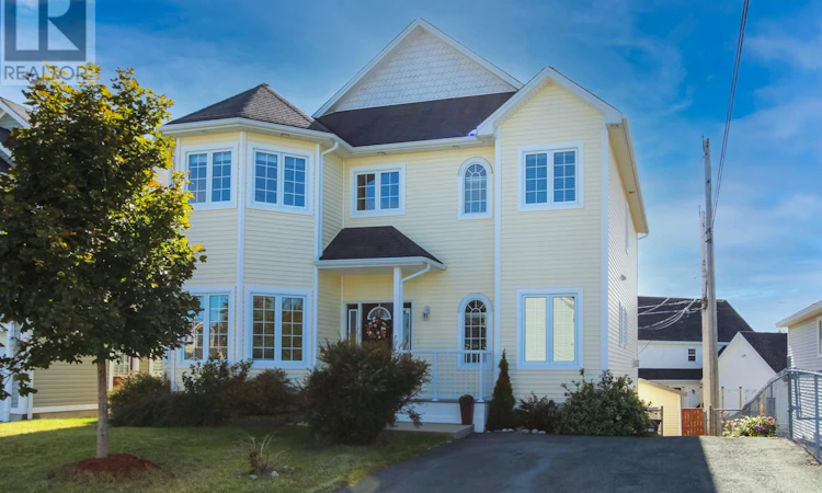 11 Ledingham Place