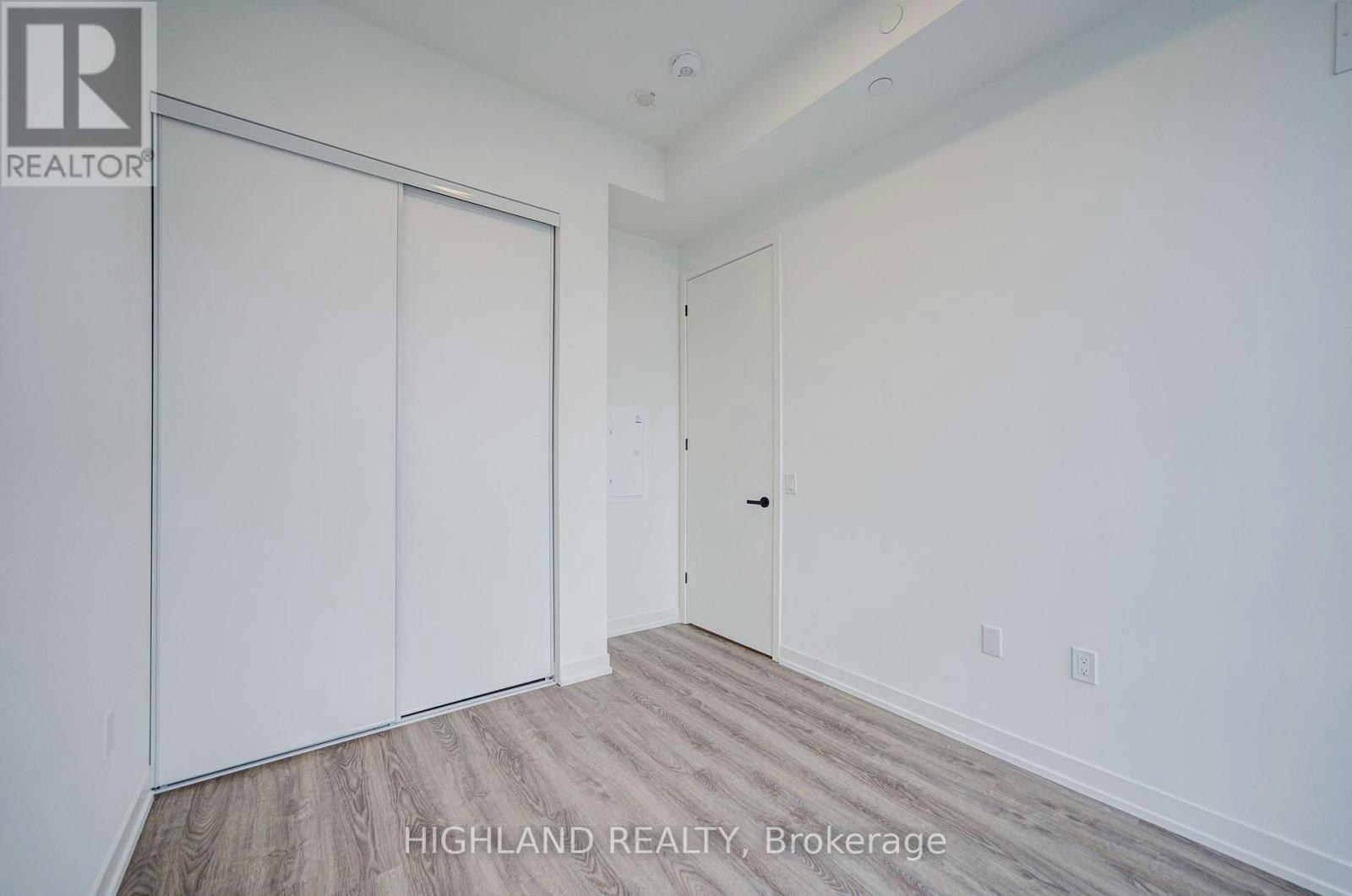 2705-8 Interchange Way, Vaughan, ON, L4K 0R2 - 16